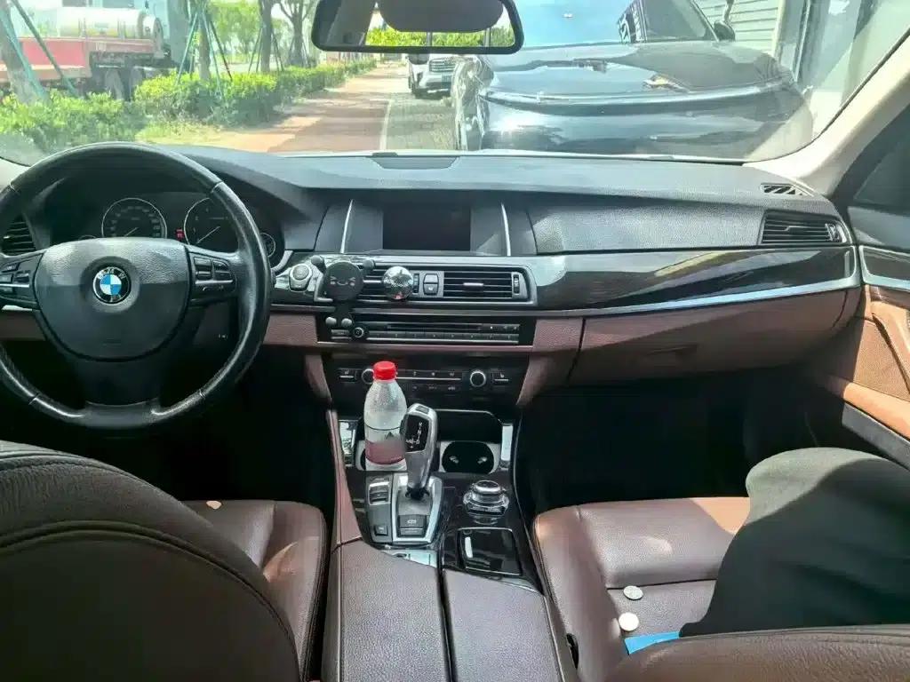 2014 BMW 5 Series 525Li Leading Edition — миниатюра 10