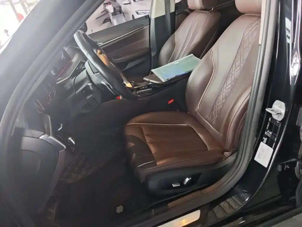 2018 BMW 5 Series Facelift 530Li Leading Luxury Package — миниатюра 15