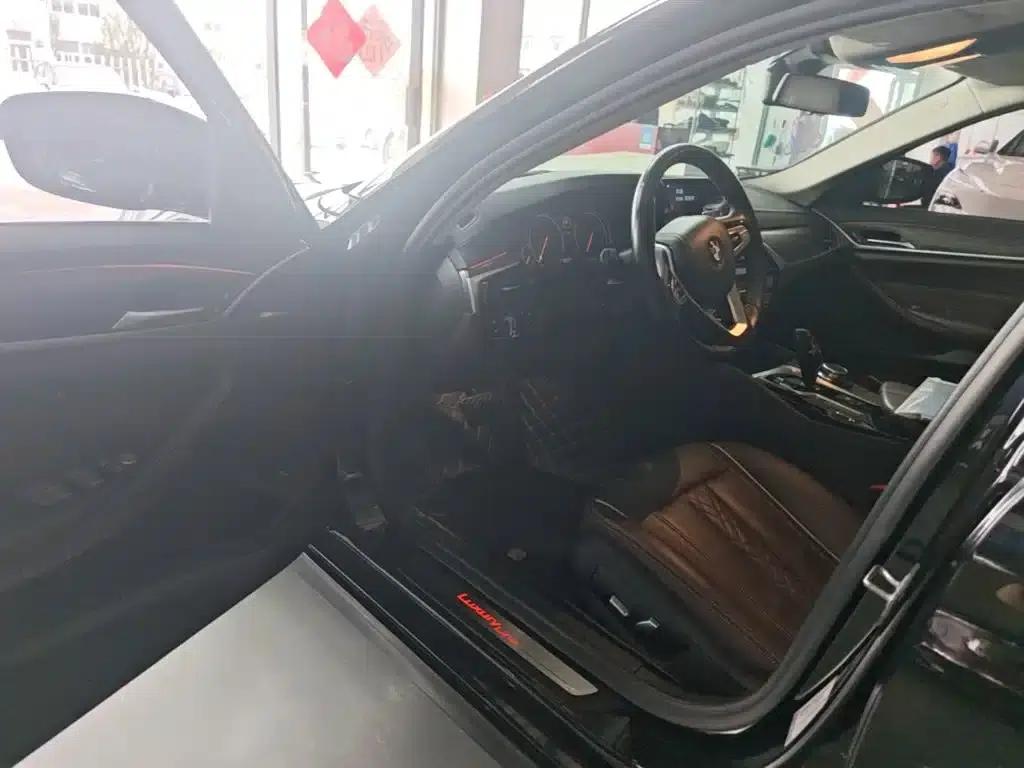 2018 BMW 5 Series Facelift 530Li Leading Luxury Package — миниатюра 16