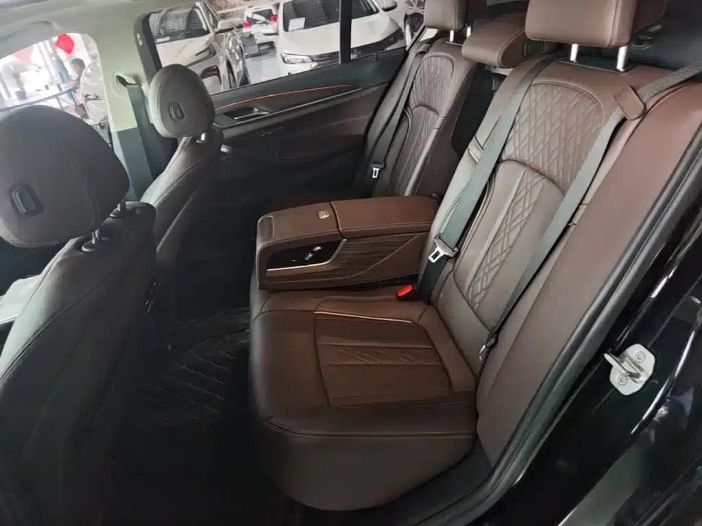 2018 BMW 5 Series Facelift 530Li Leading Luxury Package — миниатюра 17