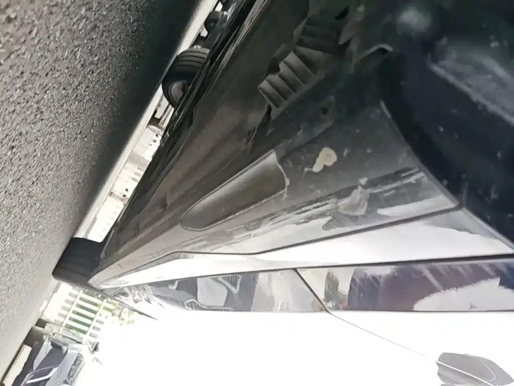2025 BMW 5 Series 530Li Luxury M Sport Package — миниатюра 8