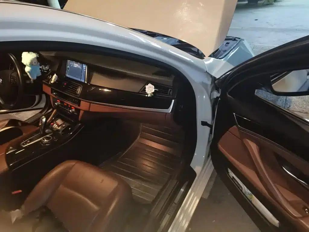 2014 BMW 5 Series 520Li Elegant Edition — миниатюра 20