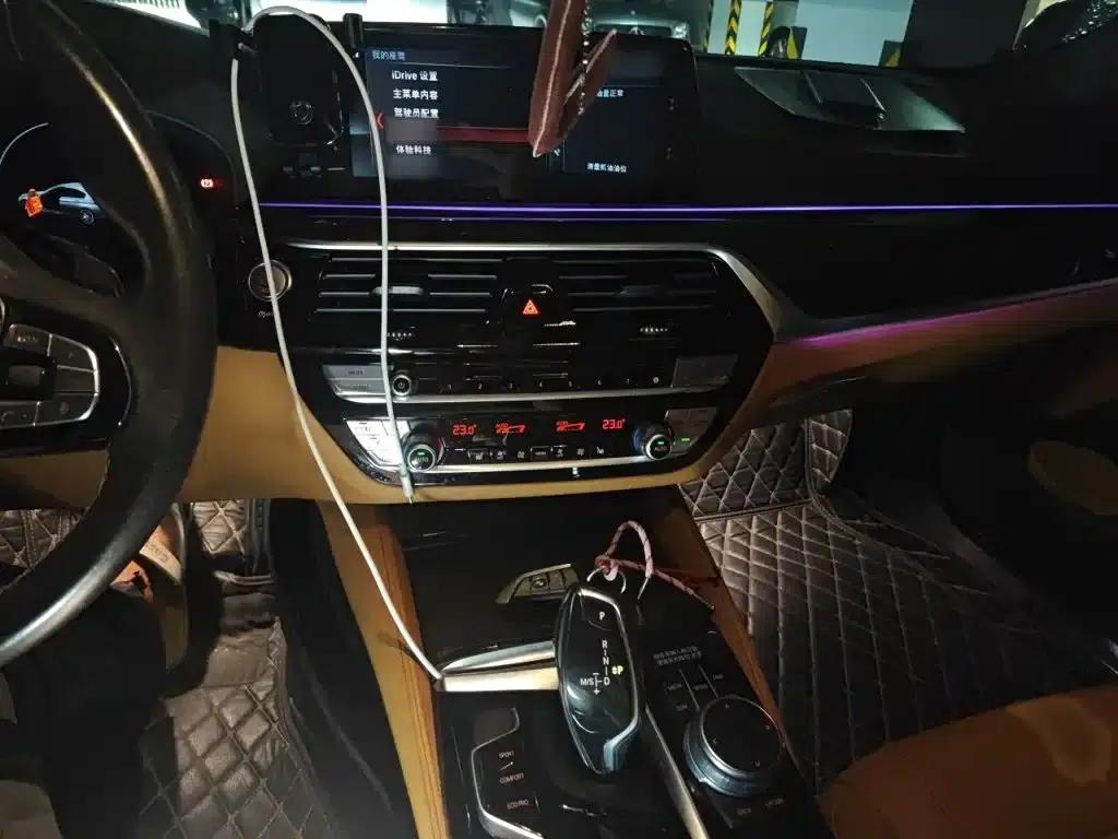 2018 BMW 5 Series Facelift 530Li Leading Edition M Sport Package — миниатюра 6