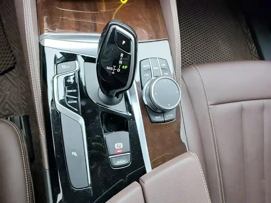2019 BMW 5 Series Facelift 525Li Luxury Package — миниатюра 14