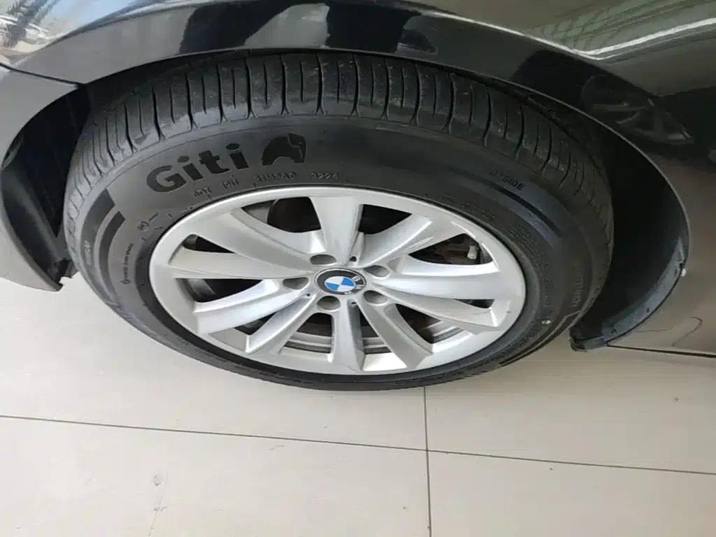 2014 BMW 5 Series 520Li Elegant Edition — миниатюра 23