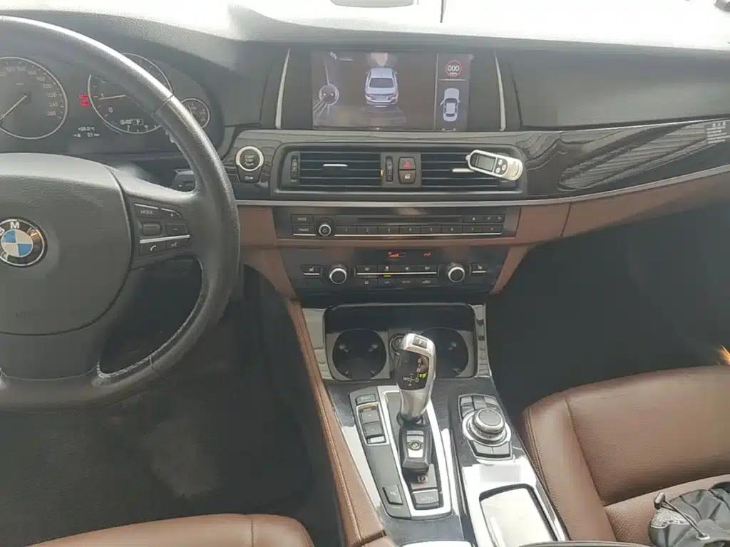 2014 BMW 5 Series 525Li Leading Edition — миниатюра 10