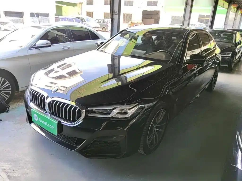 2021 BMW 5 Series 525Li M Sport Package — миниатюра 2