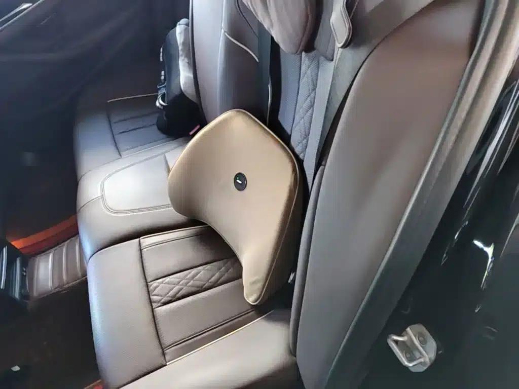 2021 BMW 5 Series 525Li M Sport Package — миниатюра 17