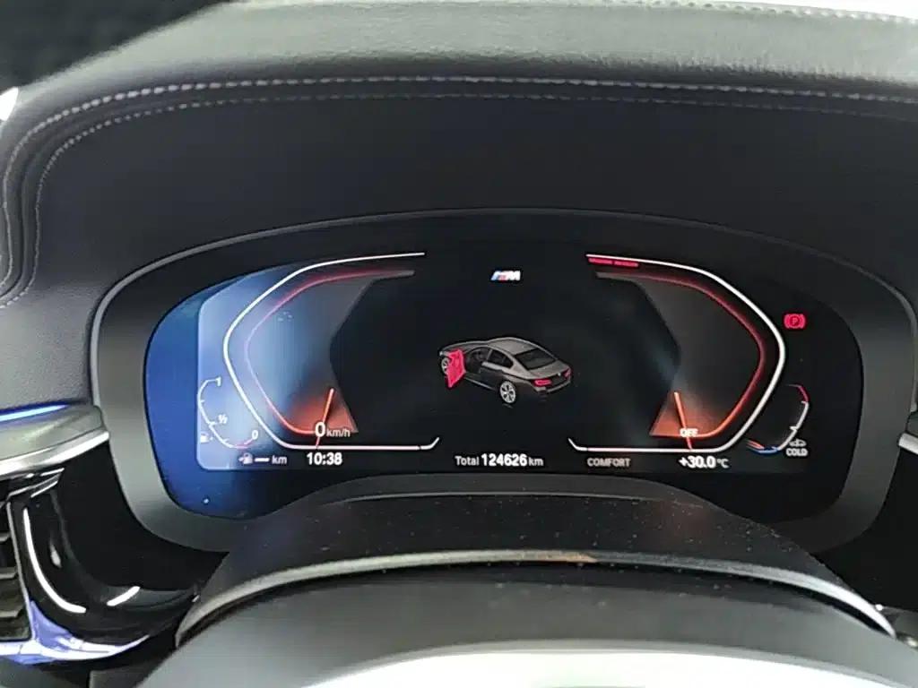 2022 BMW 5 Series Facelift 530Li Leading Edition M Sport Package — миниатюра 12