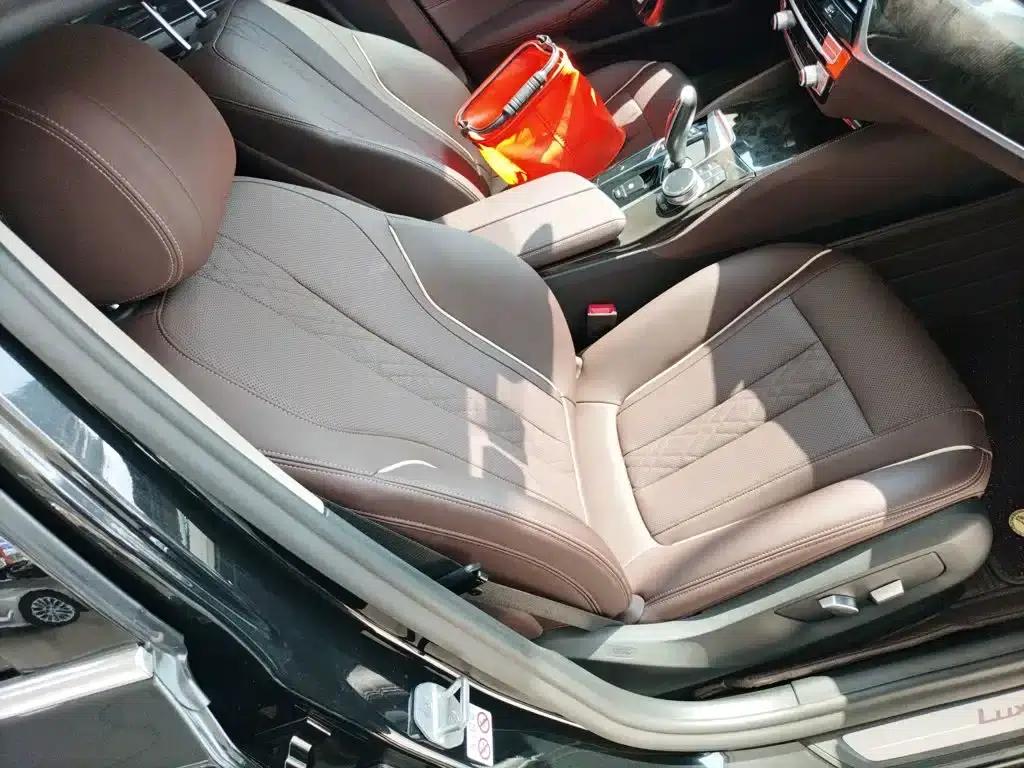 2021 BMW 5 Series 525Li Luxury Package — миниатюра 20