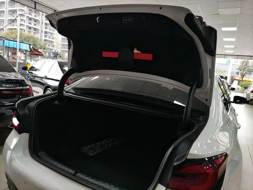 2023 BMW 5 Series 530Li Leading Edition M Sport Package — миниатюра 15