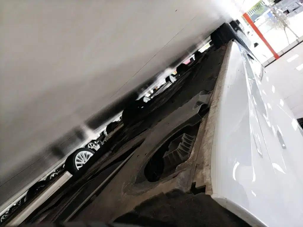 2023 BMW 5 Series 530Li Leading Edition M Sport Package — миниатюра 21