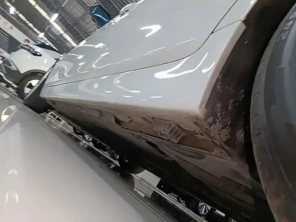 2017 BMW 5 Series 525Li Luxury Design Package — миниатюра 22