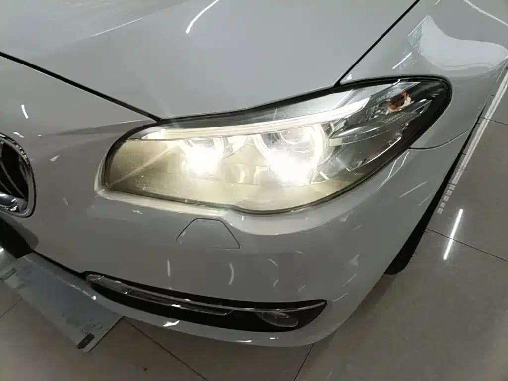 2017 BMW 5 Series 525Li Luxury Design Package — миниатюра 24