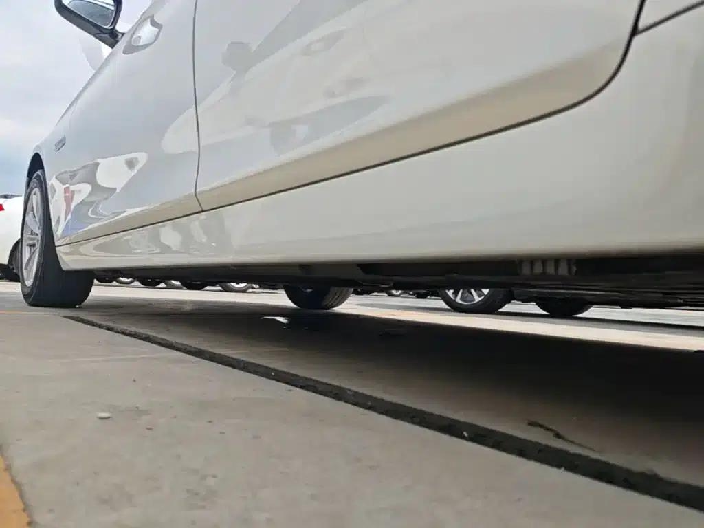 BMW 5 Series 2017 520Li Elegant Edition — миниатюра 22