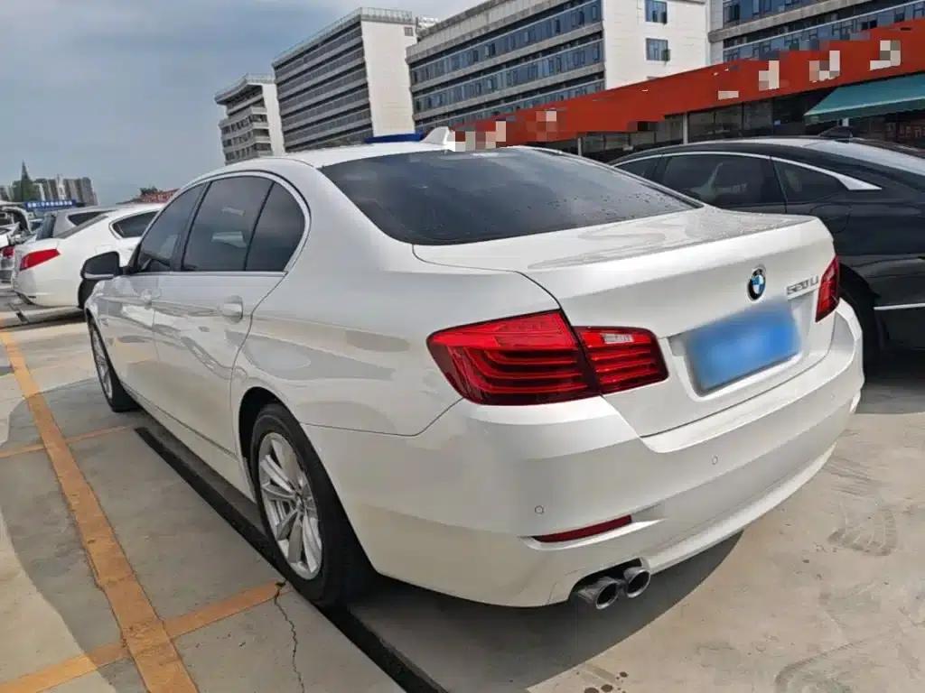 BMW 5 Series 2017 520Li Elegant Edition — миниатюра 5
