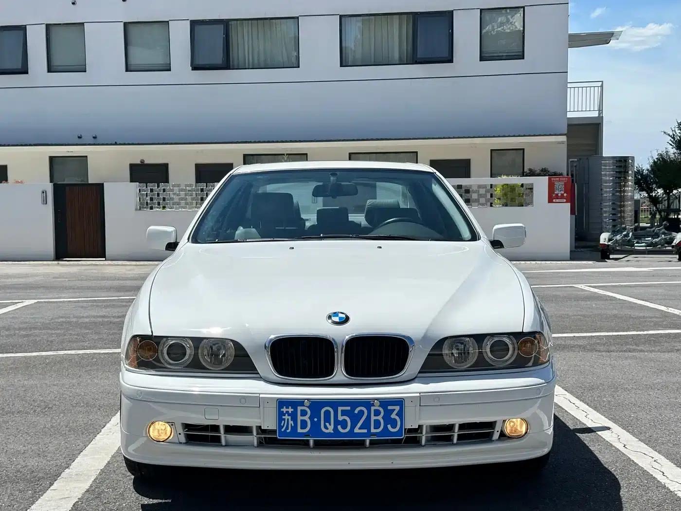 BMW 5 Series (Imported) 2003 520i — миниатюра 2
