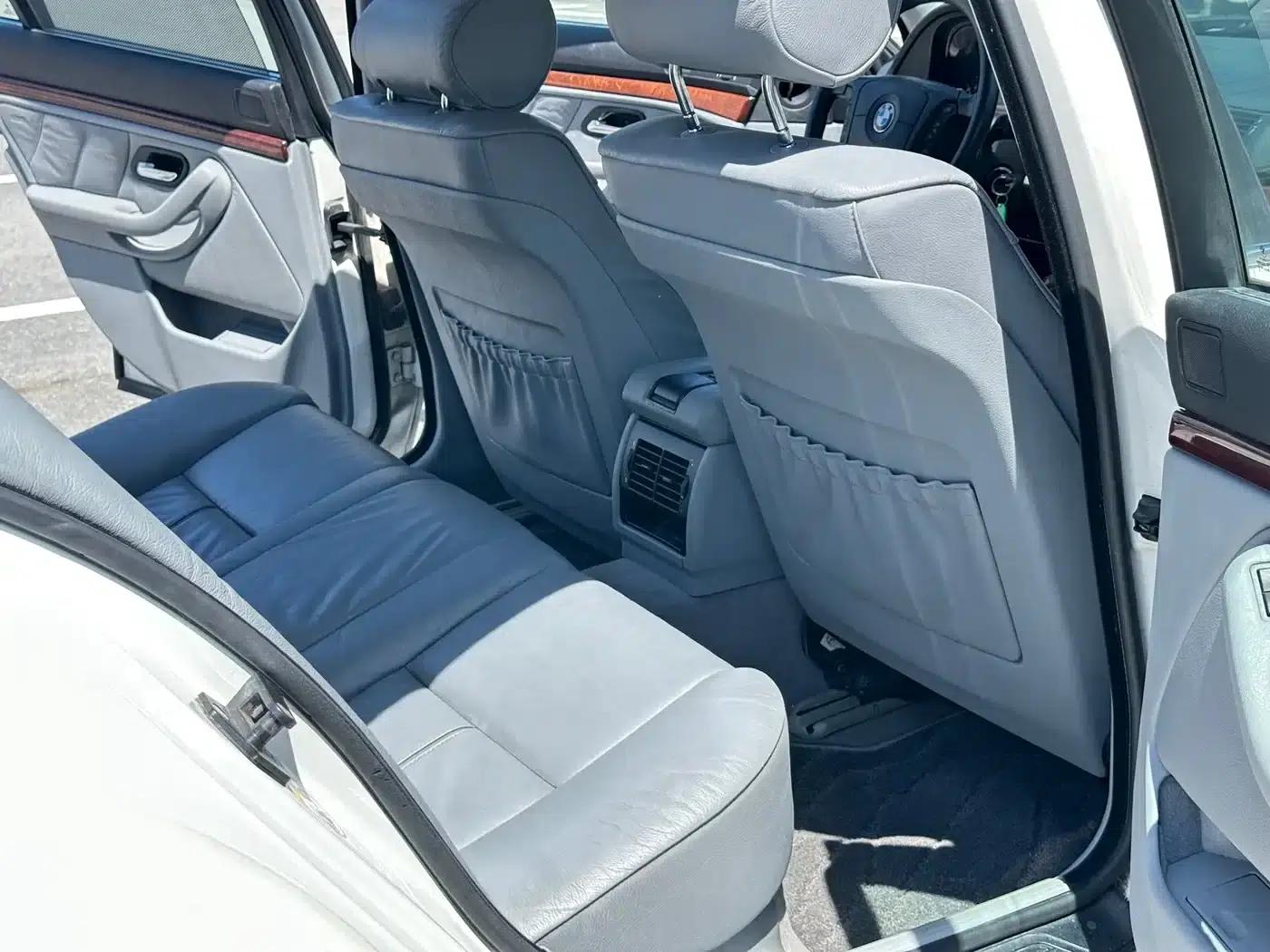 BMW 5 Series (Imported) 2003 520i — миниатюра 18