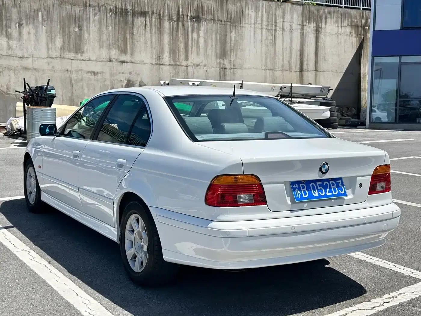 BMW 5 Series (Imported) 2003 520i — миниатюра 6