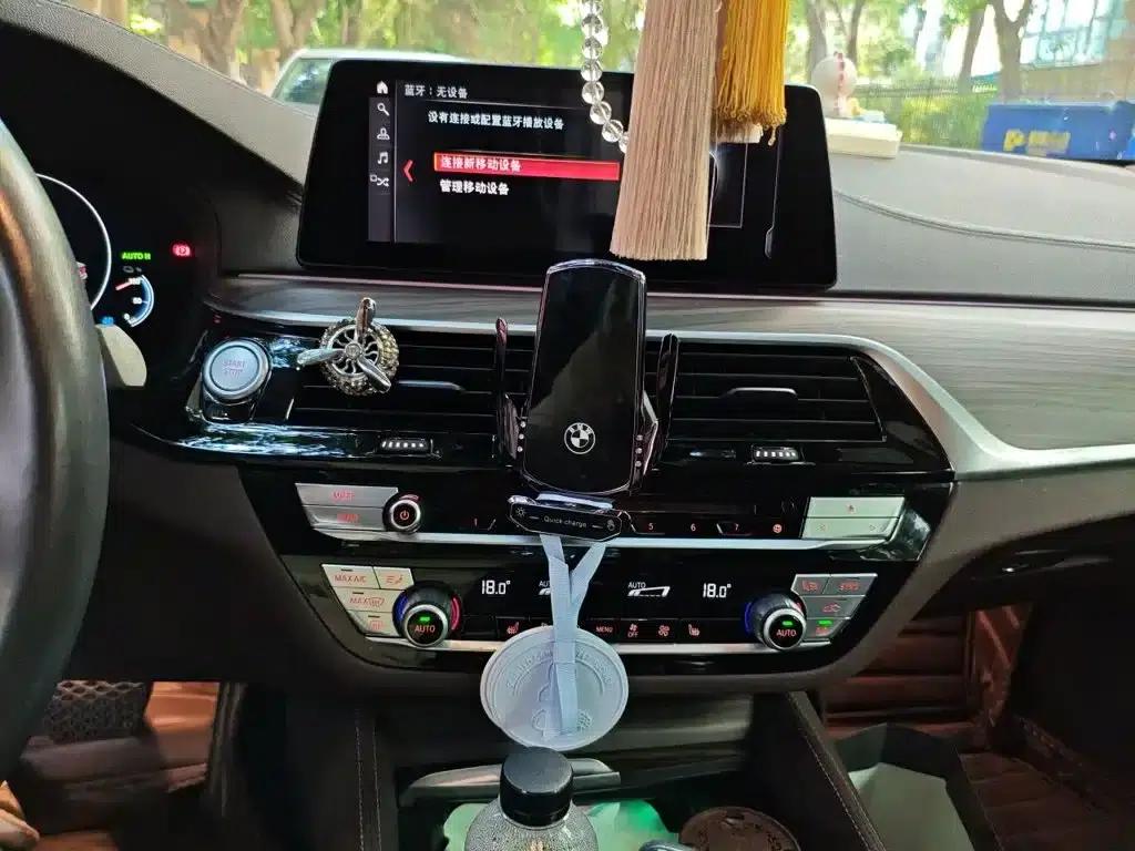 BMW 5 Series PHEV 2019 Facelift 530Le Luxury Package — миниатюра 14