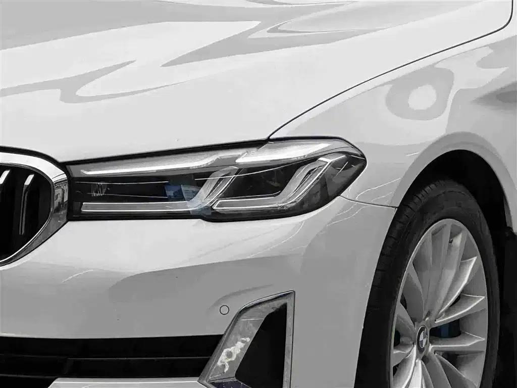 BMW 5 Series PHEV 2021 535Le Luxury Package — миниатюра 3