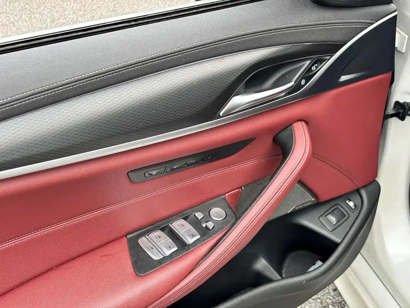 BMW 5 Series PHEV 2021 535Le Pioneer Edition M Sport Package — миниатюра 7