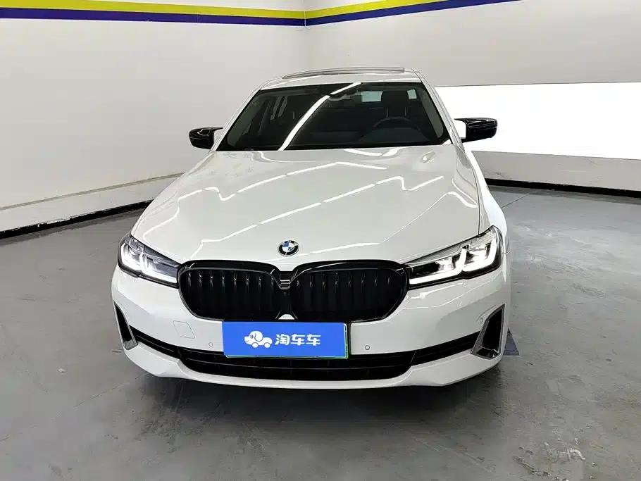 BMW 5 Series PHEV 2021 Facelift 535Le Luxury Package — миниатюра 2
