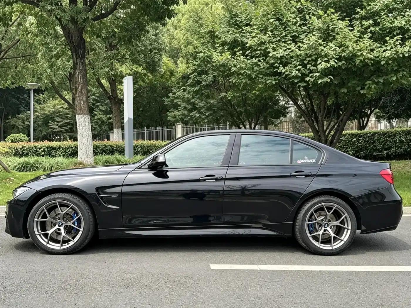 2017 BMW 3 Series 320i M Sport — миниатюра 9