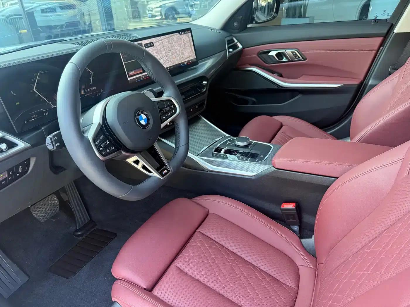 2025 BMW 3 Series 330i M Sport Shadow Edition — миниатюра 4