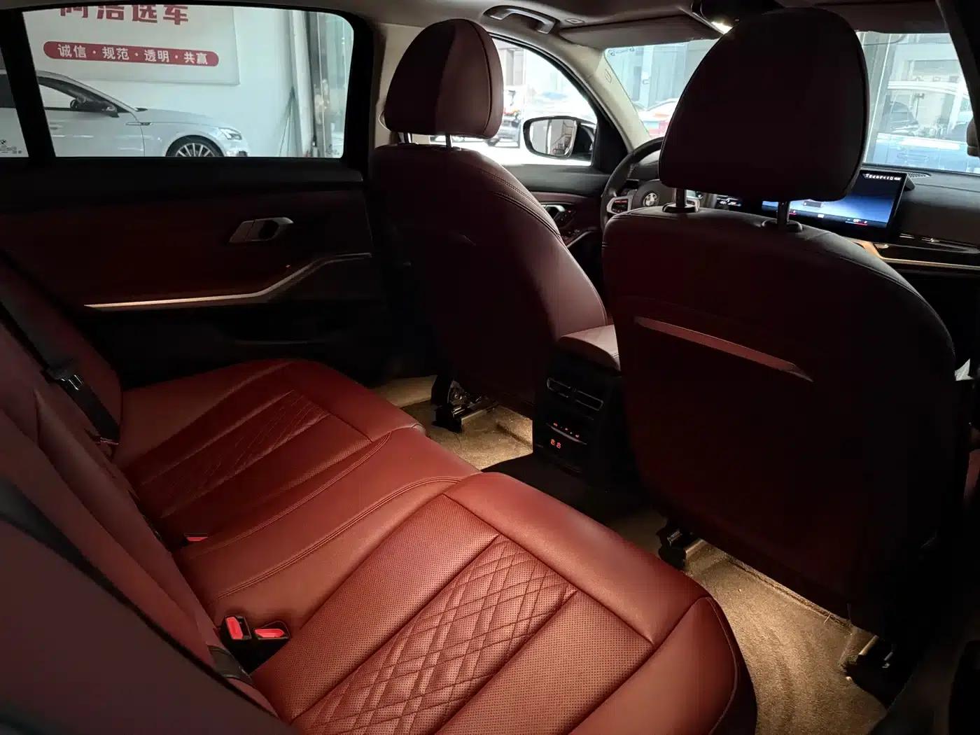 2023 BMW 3 Series 325Li M Sport Package — миниатюра 13
