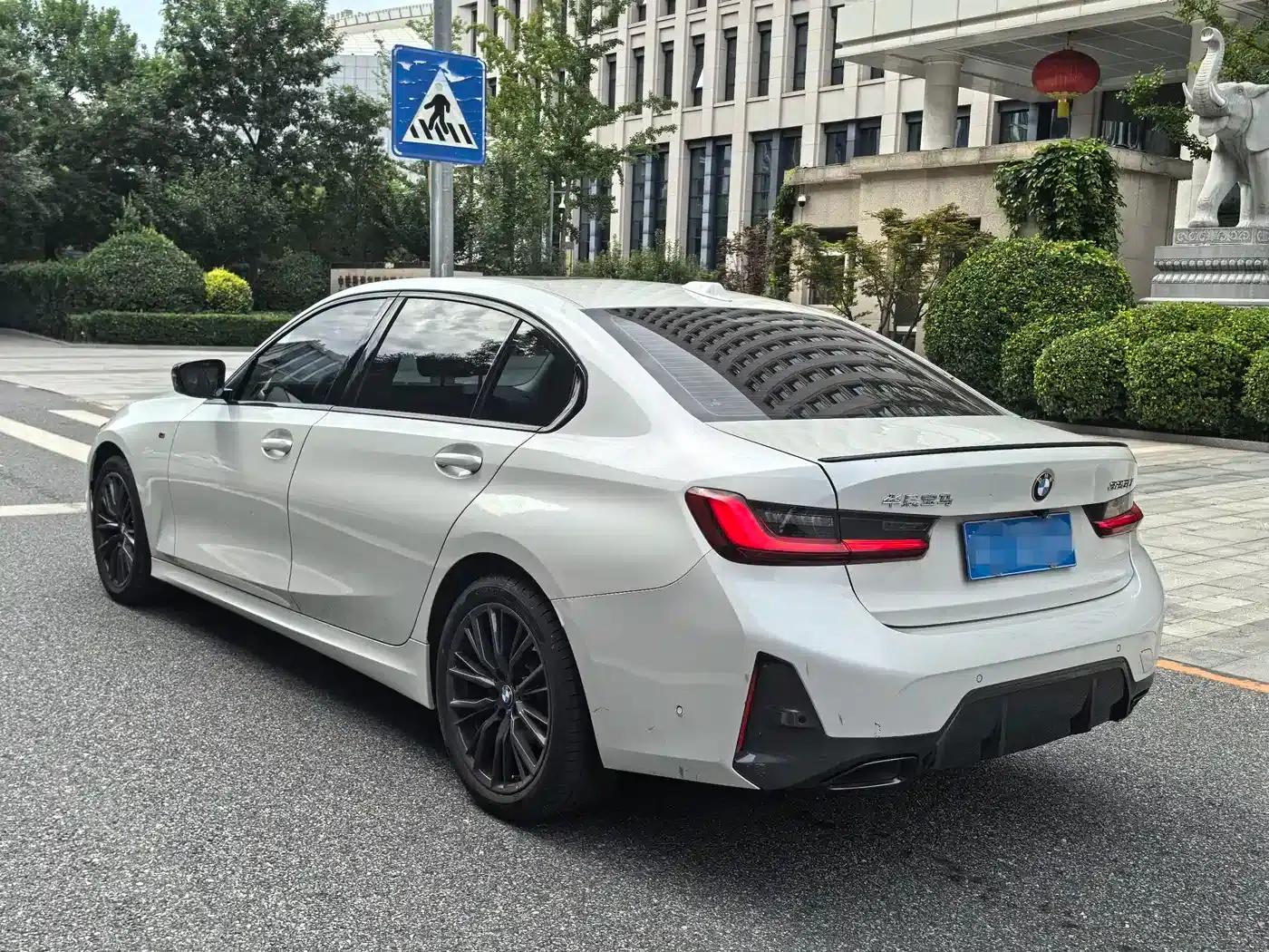 2023 BMW 3 Series 325Li M Sport Shadow Edition — миниатюра 2