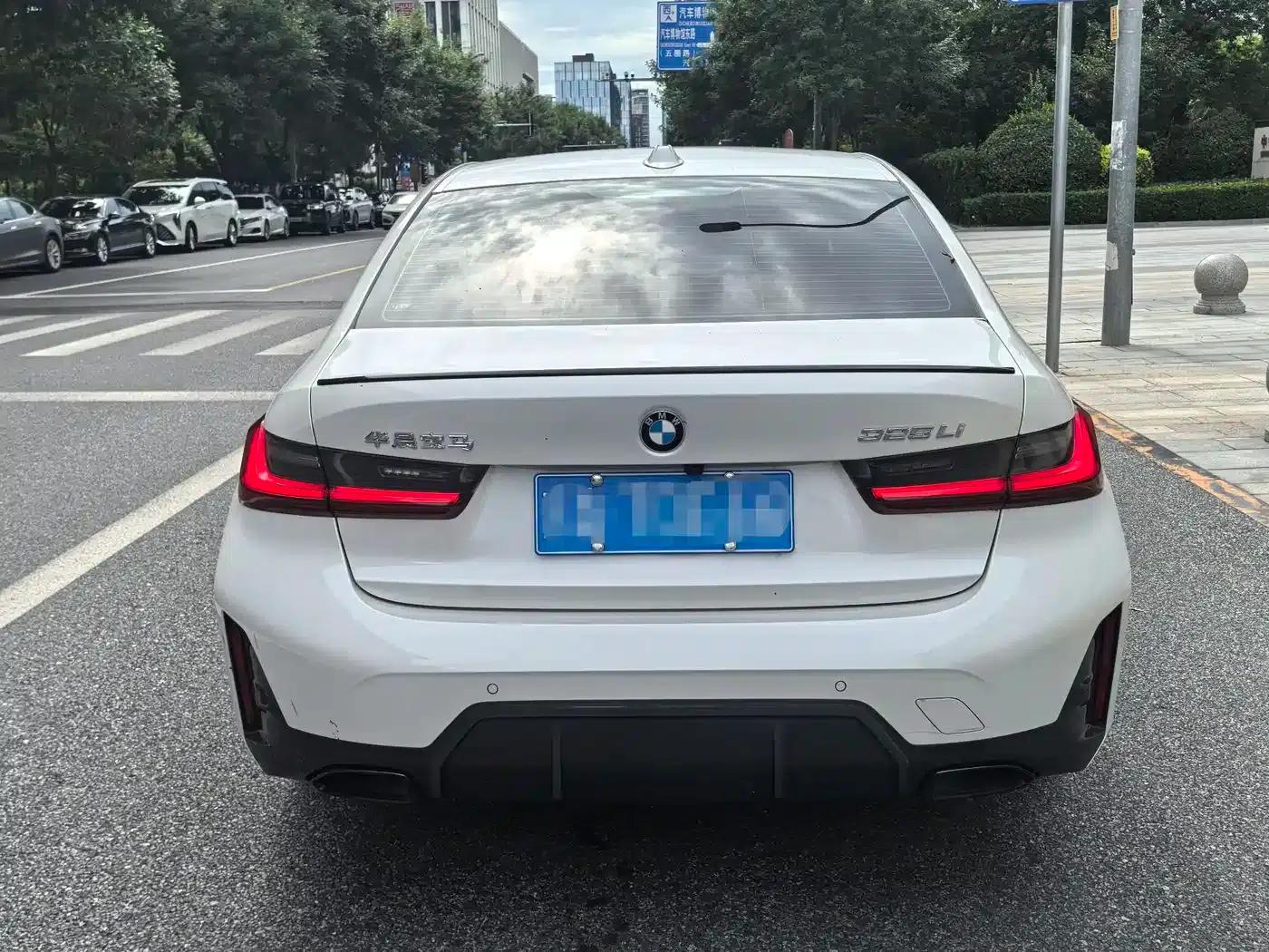 2023 BMW 3 Series 325Li M Sport Shadow Edition — миниатюра 3