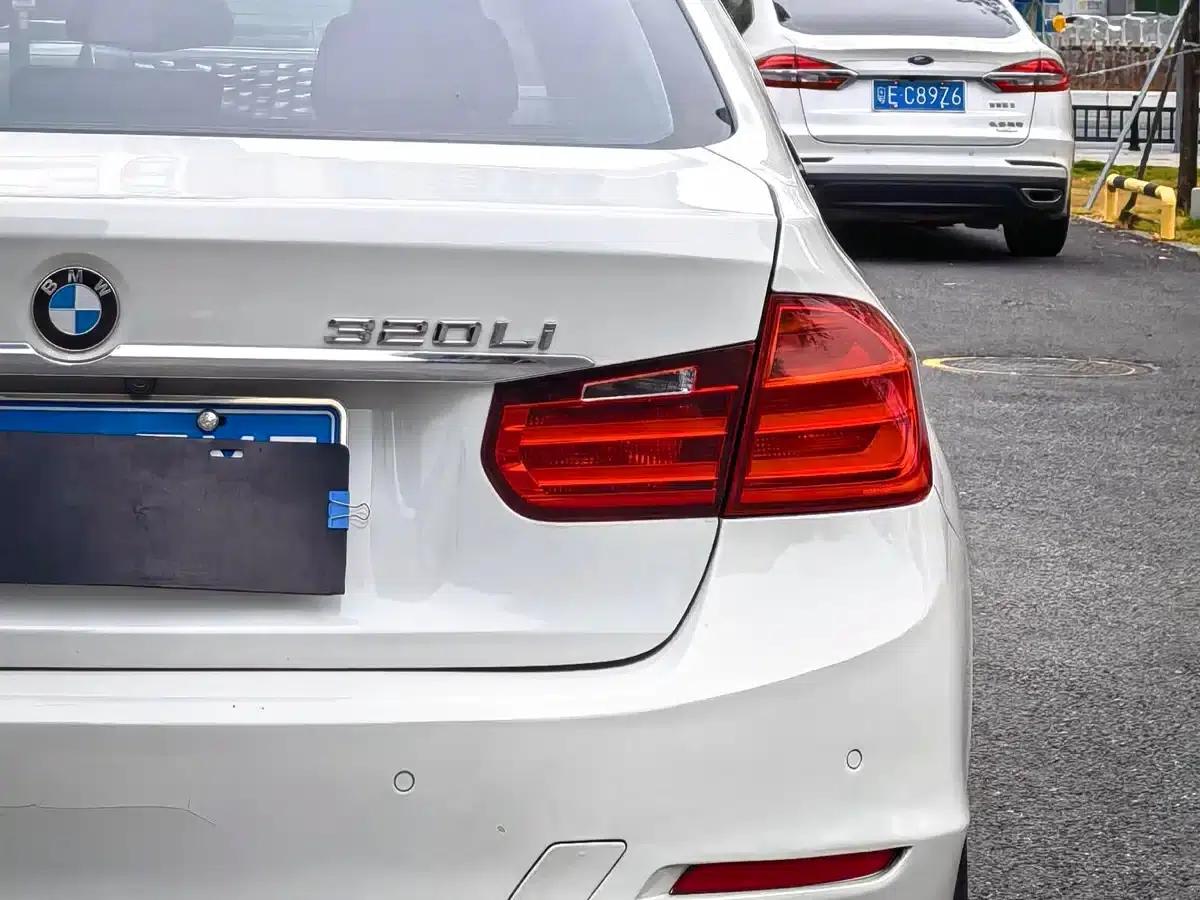 BMW 3 Series 2015 320Li Super Enjoyment Edition Fashion Model — миниатюра 9