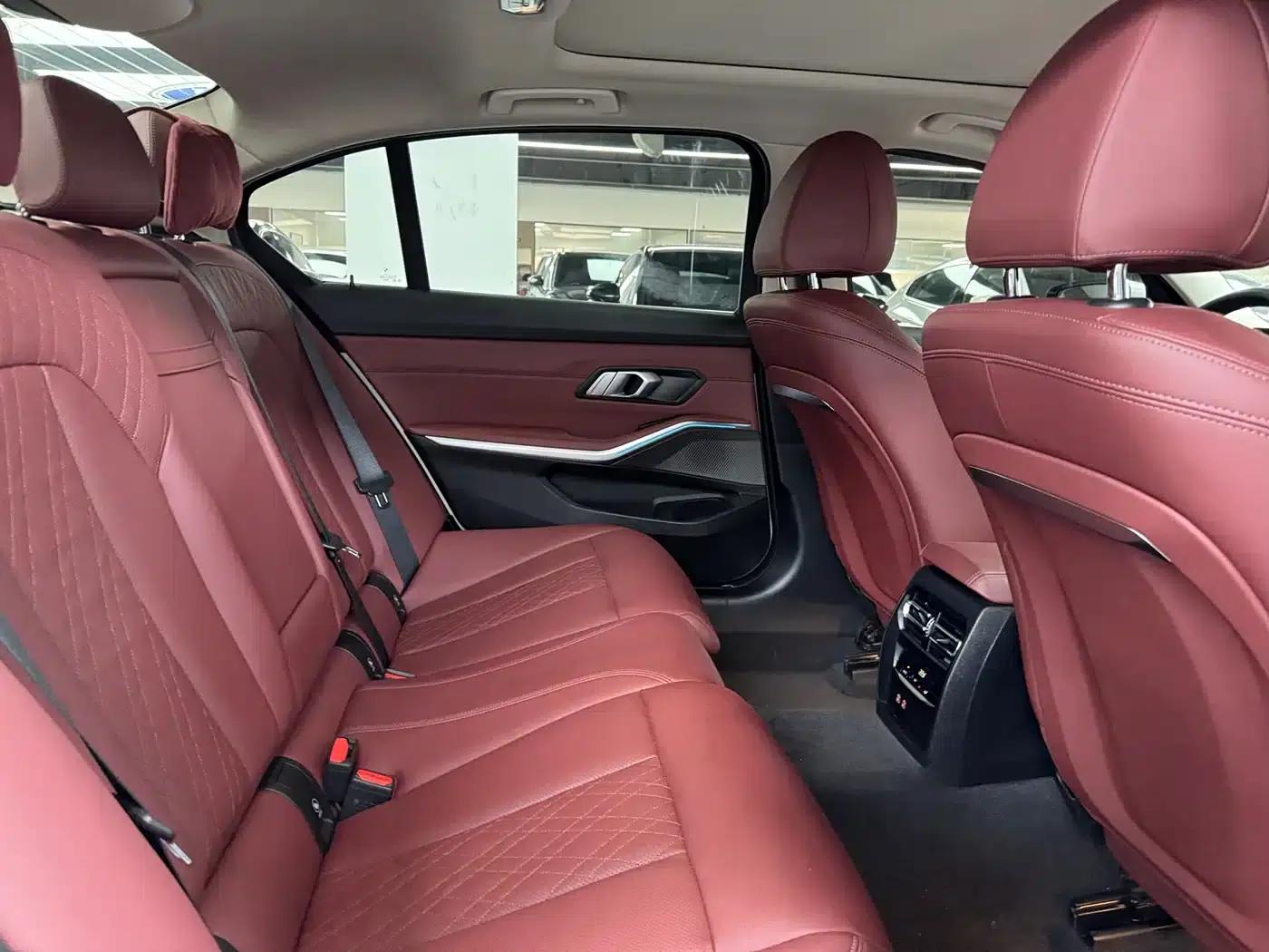 2023 BMW 3 Series 325Li M Sport Package — миниатюра 16