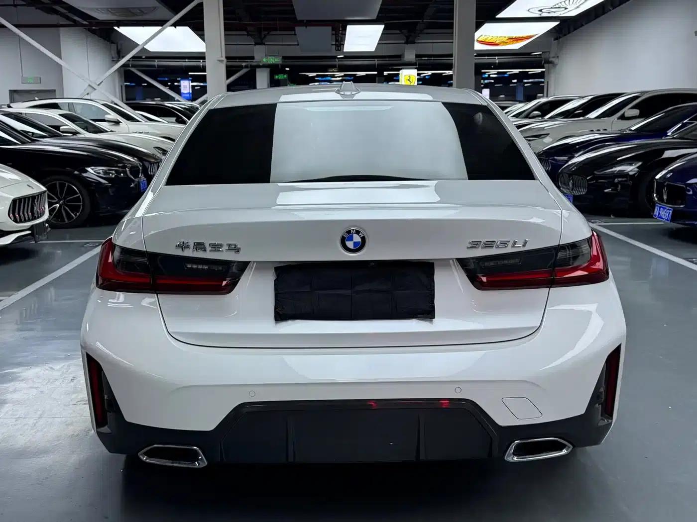 2023 BMW 3 Series 325Li M Sport Package — миниатюра 22