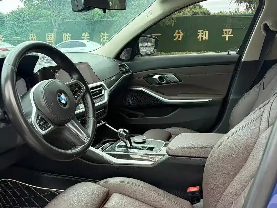 2020 BMW 3 Series 325Li M Sport Package — миниатюра 6