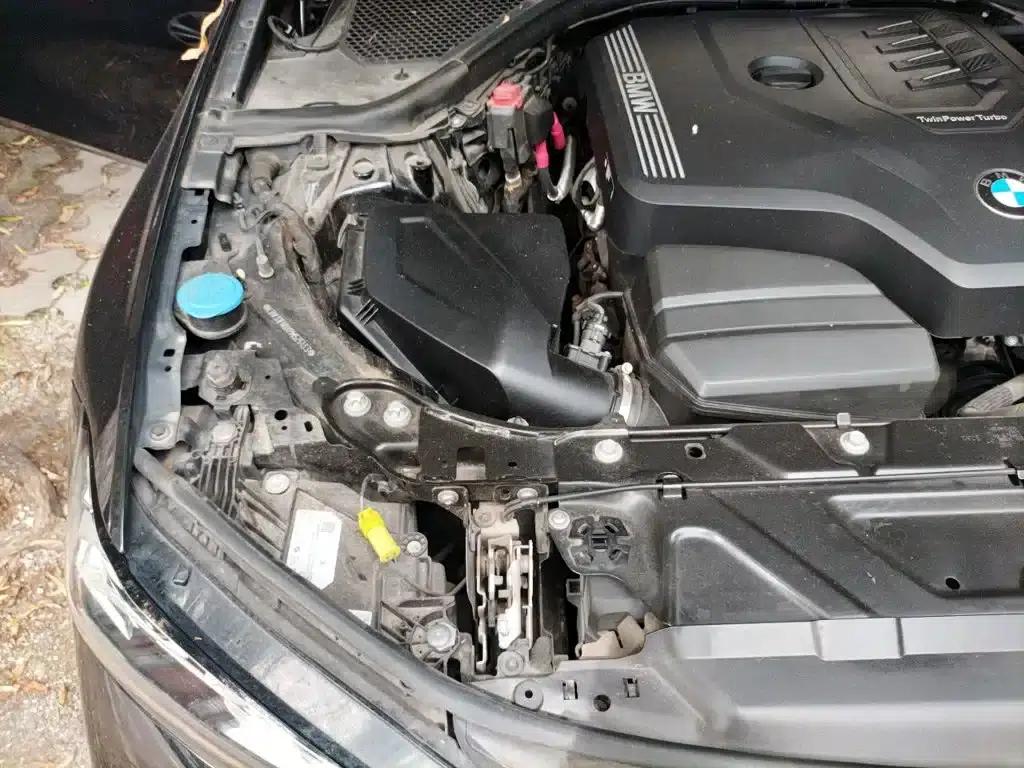 2023 BMW 3 Series 325Li M Sport Package — миниатюра 22