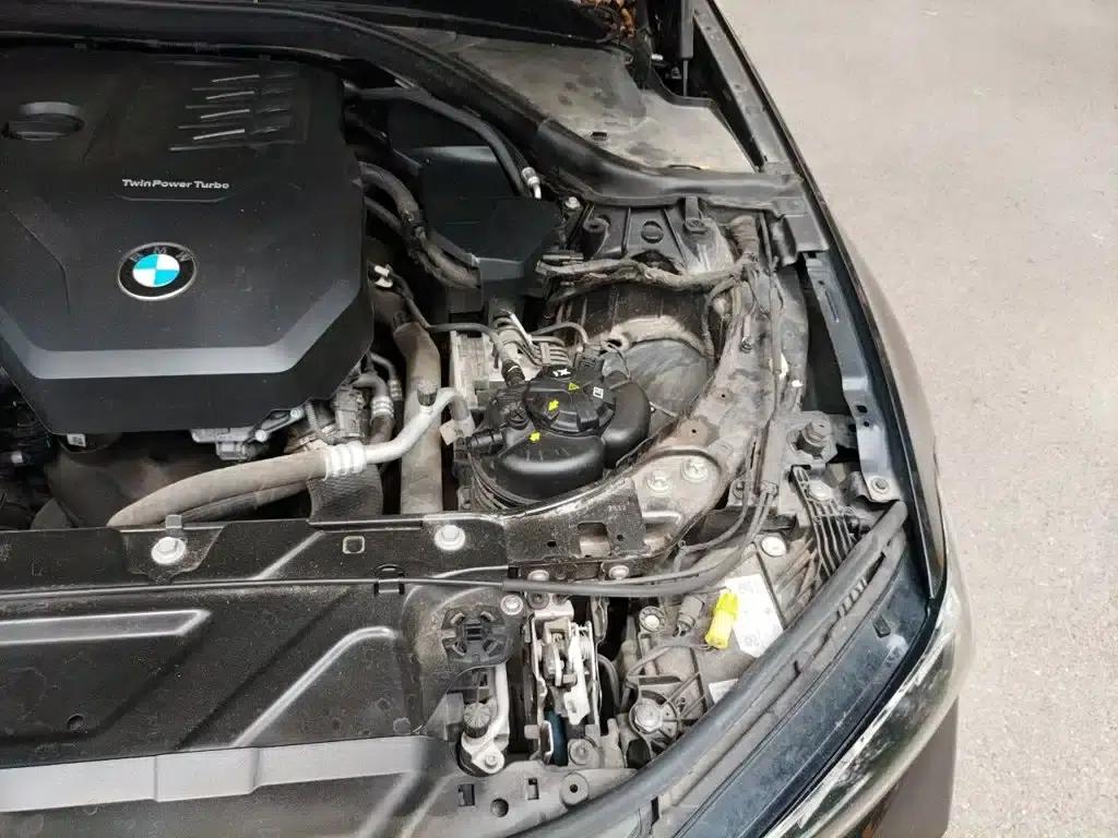 2023 BMW 3 Series 325Li M Sport Package — миниатюра 23
