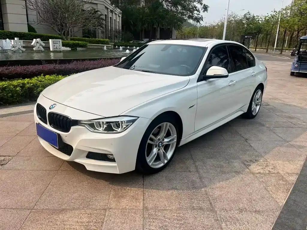 2017 BMW 3 Series 320i M Sport — миниатюра 1