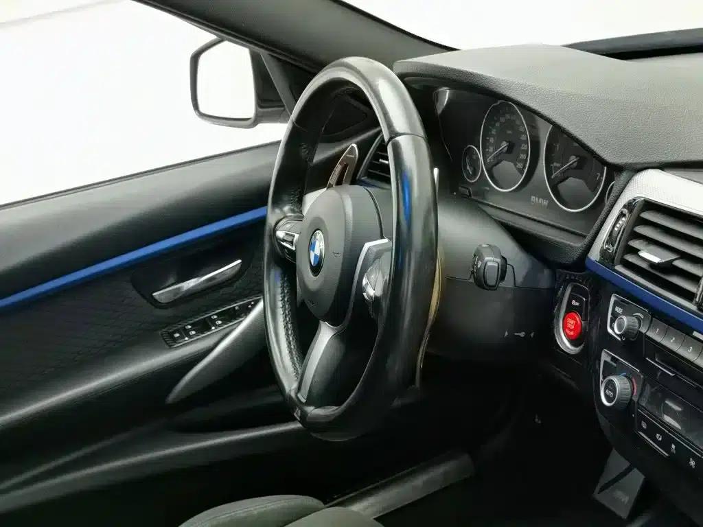 2016 BMW 3 Series 320i M Sport — миниатюра 22
