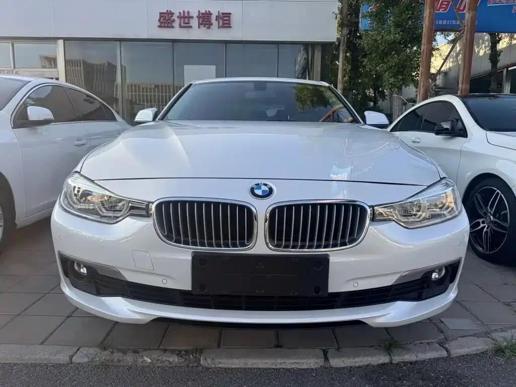BMW 3 Series 2019 320Li Fashion Edition — миниатюра 1