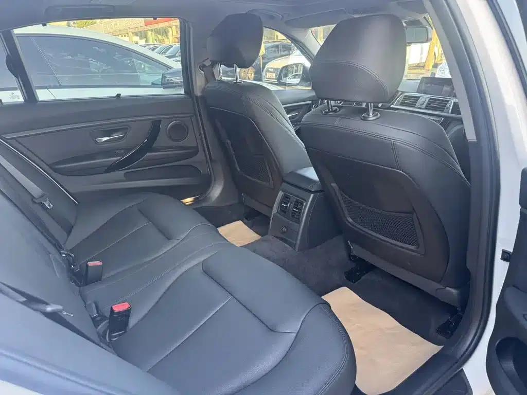 BMW 3 Series 2019 320Li Fashion Edition — миниатюра 8