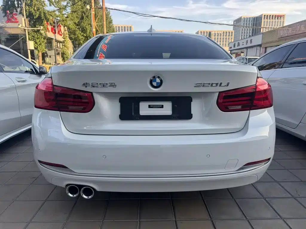 BMW 3 Series 2019 320Li Fashion Edition — миниатюра 9