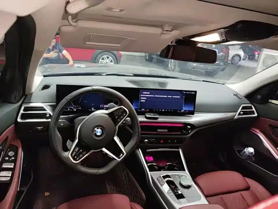 2025 BMW 3 Series 330Li M Sport Shadow Edition — миниатюра 3