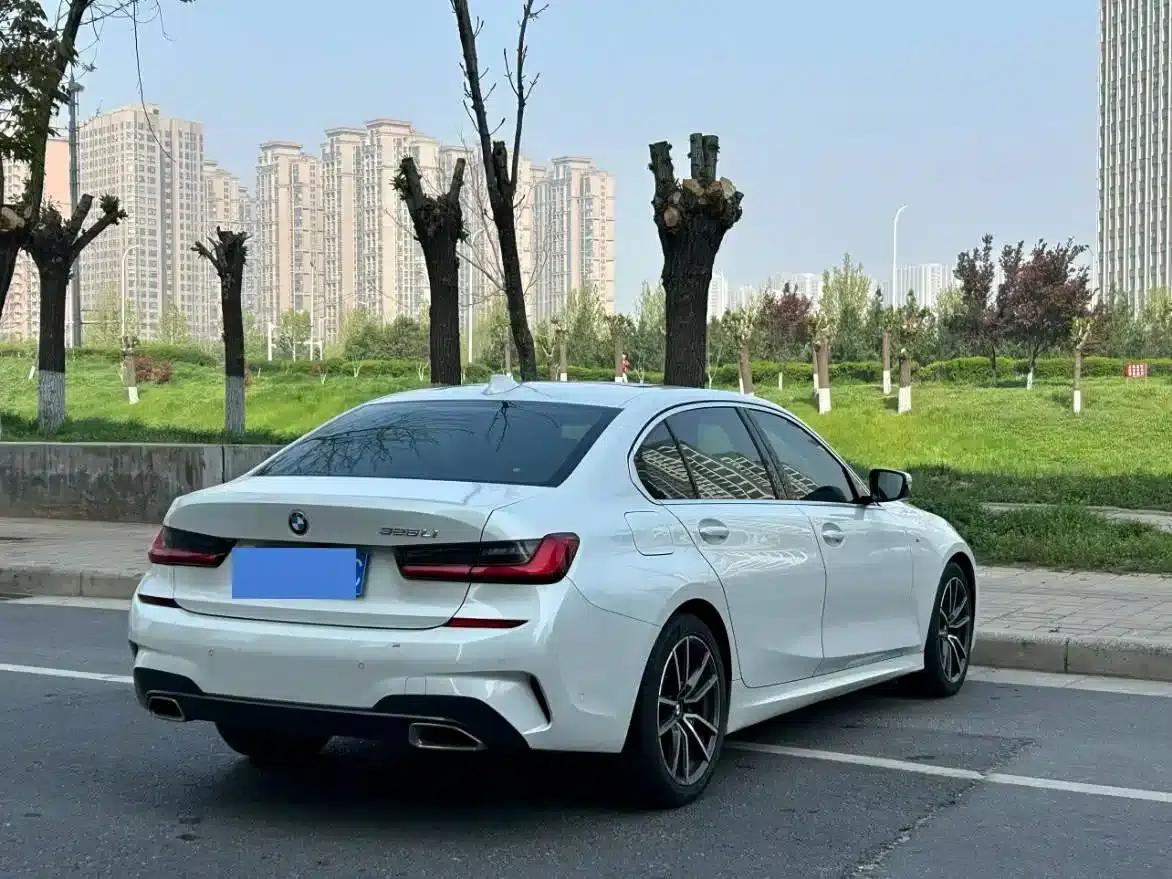 2020 BMW 3 Series 325Li M Sport Package — миниатюра 9