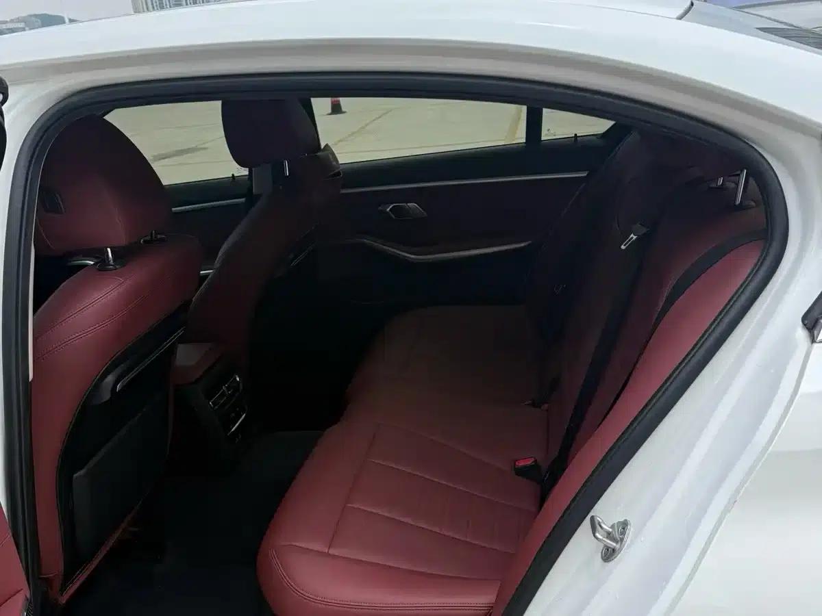 2021 BMW 3 Series 320Li M Sport Package — миниатюра 6