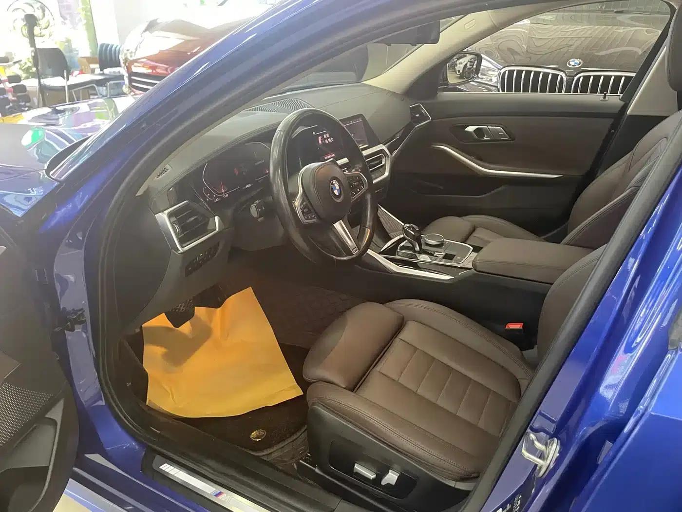2020 BMW 3 Series 320Li M Sport Package — миниатюра 9