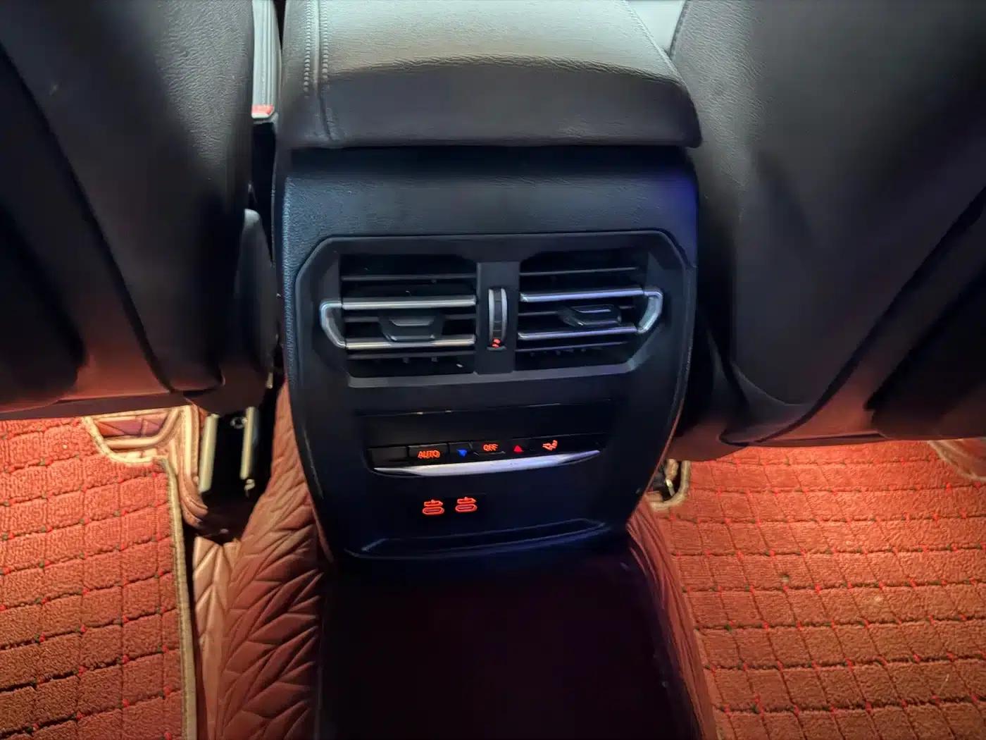 2021 BMW 3 Series 320Li M Sport Package — миниатюра 4
