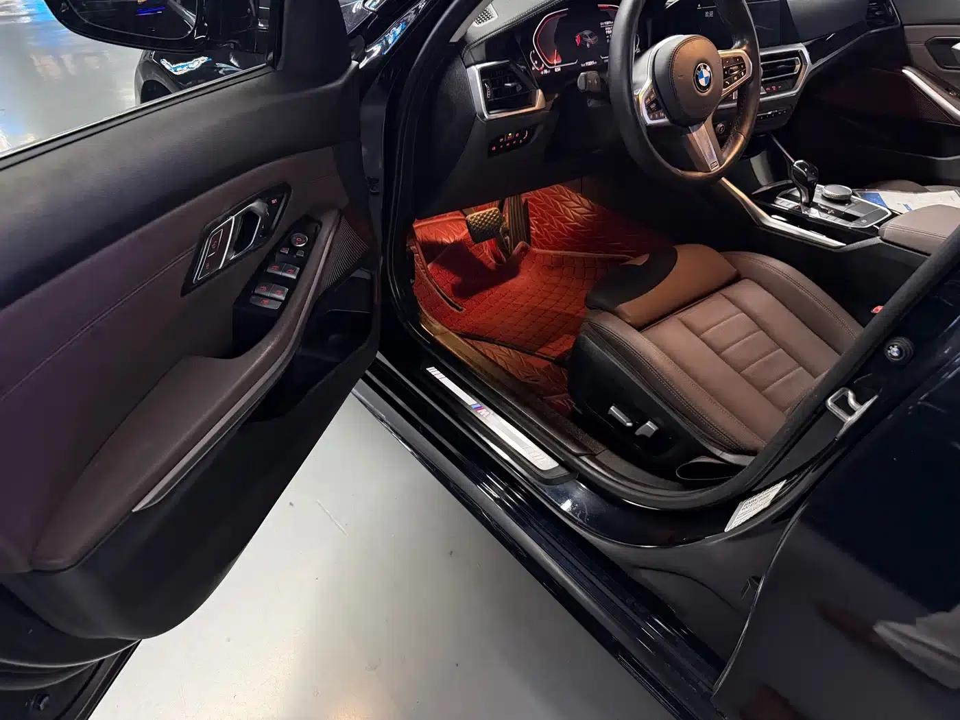 2021 BMW 3 Series 320Li M Sport Package — миниатюра 7
