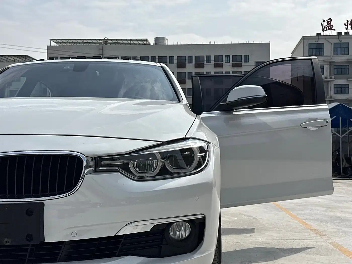 2017 BMW 3 Series 320Li Fashion Edition — миниатюра 18